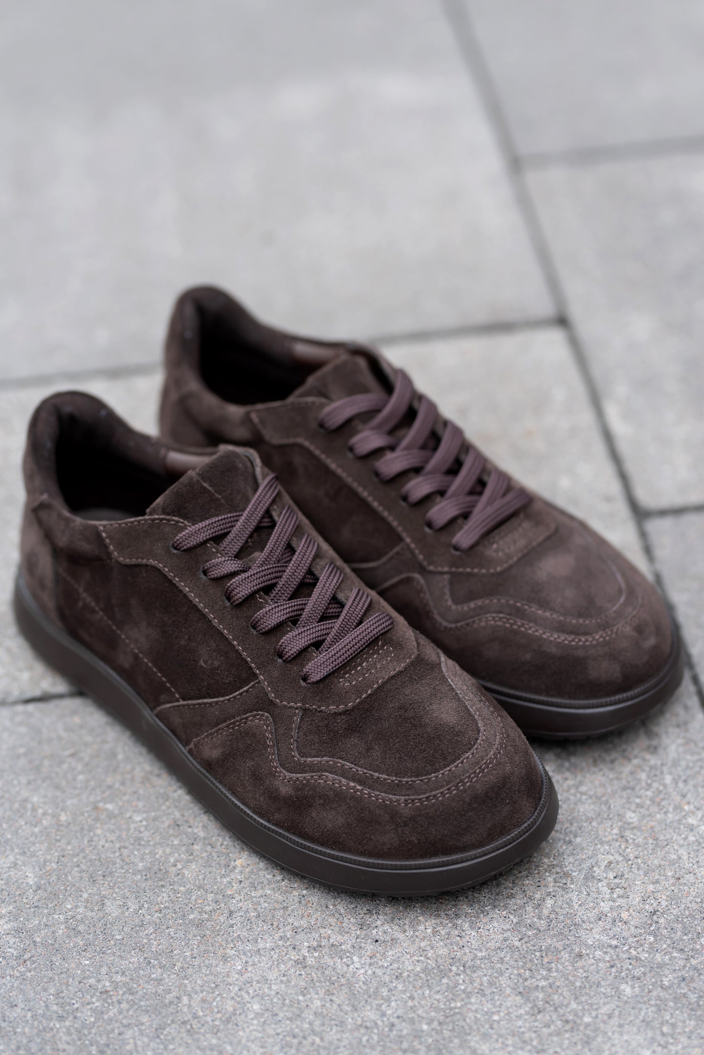 Women’s Black Anatomical Leather Sneakers