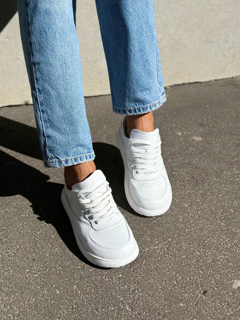 White Anatomical Leather Sneakers for Women 4537