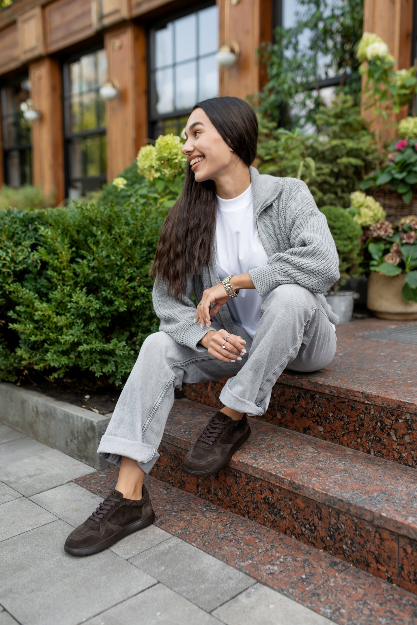 Women’s Black Anatomical Leather Sneakers