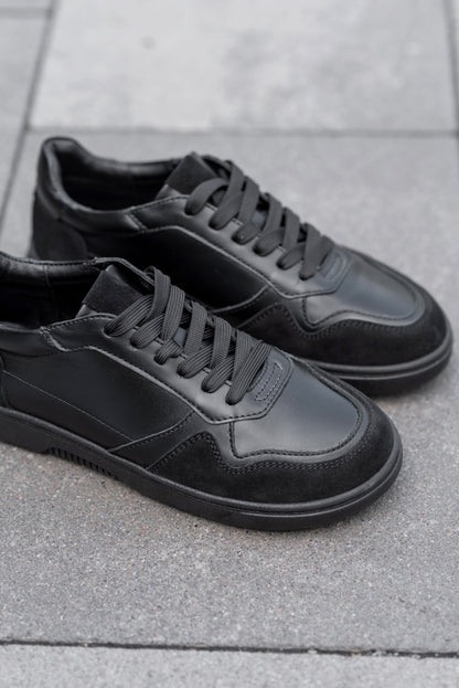 Women’s Black Anatomical Leather Sneakers