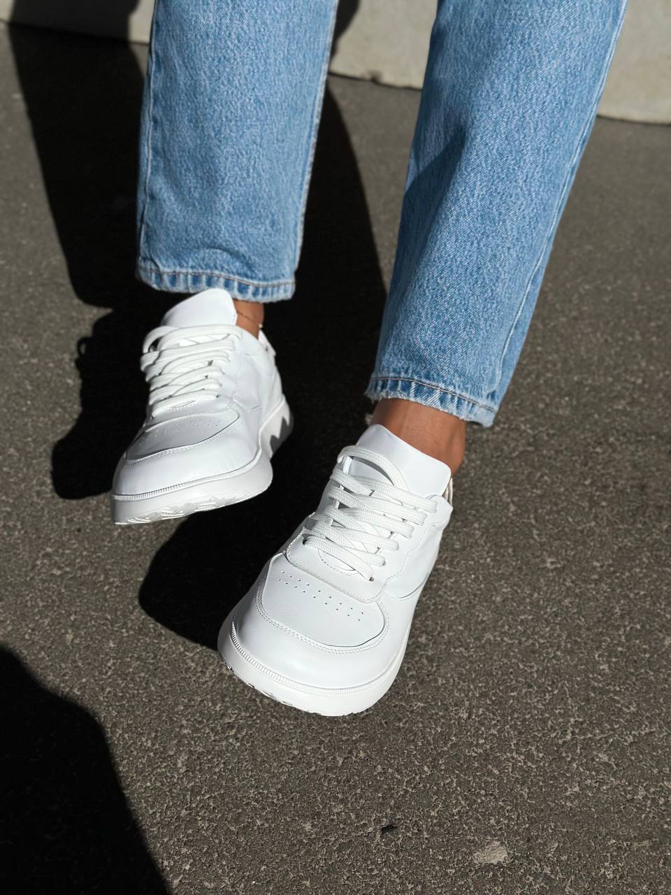 White Anatomical Leather Sneakers for Women 4537