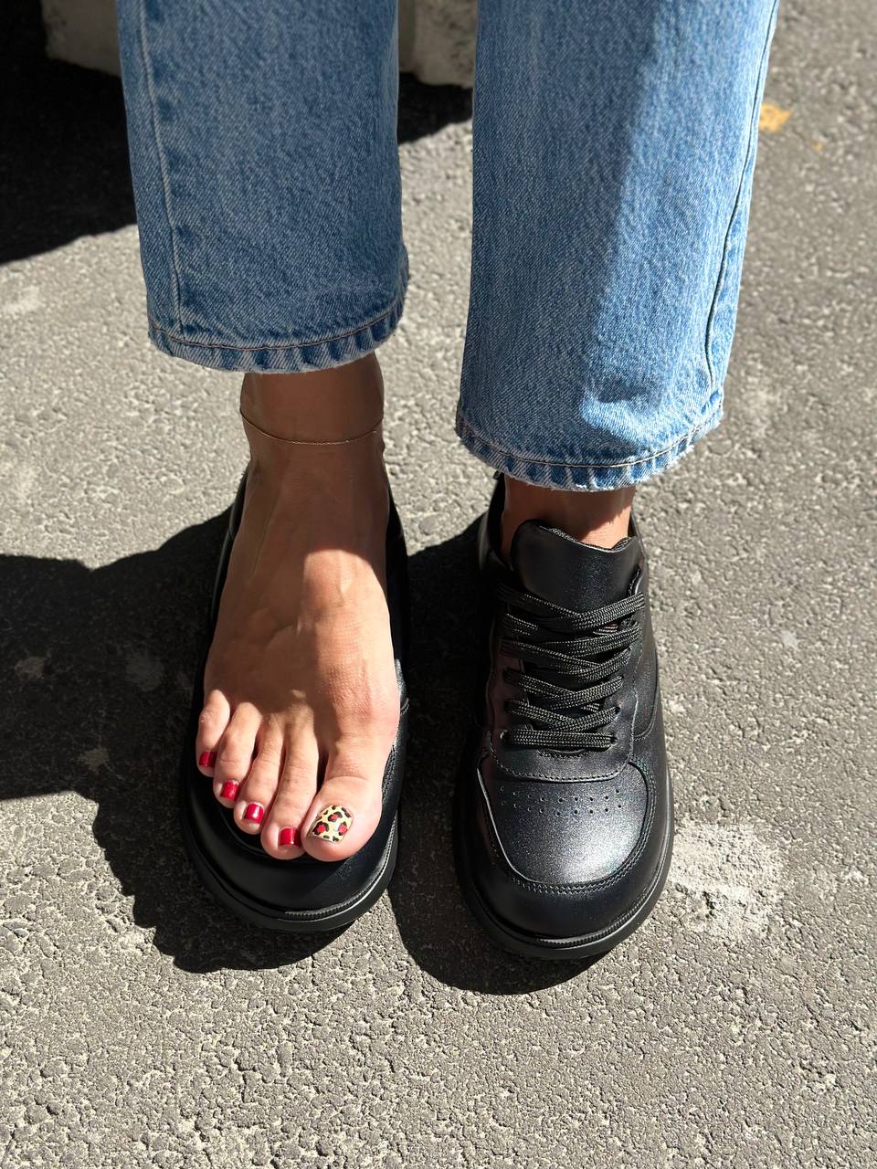 White Anatomical Leather Sneakers for Women 4537