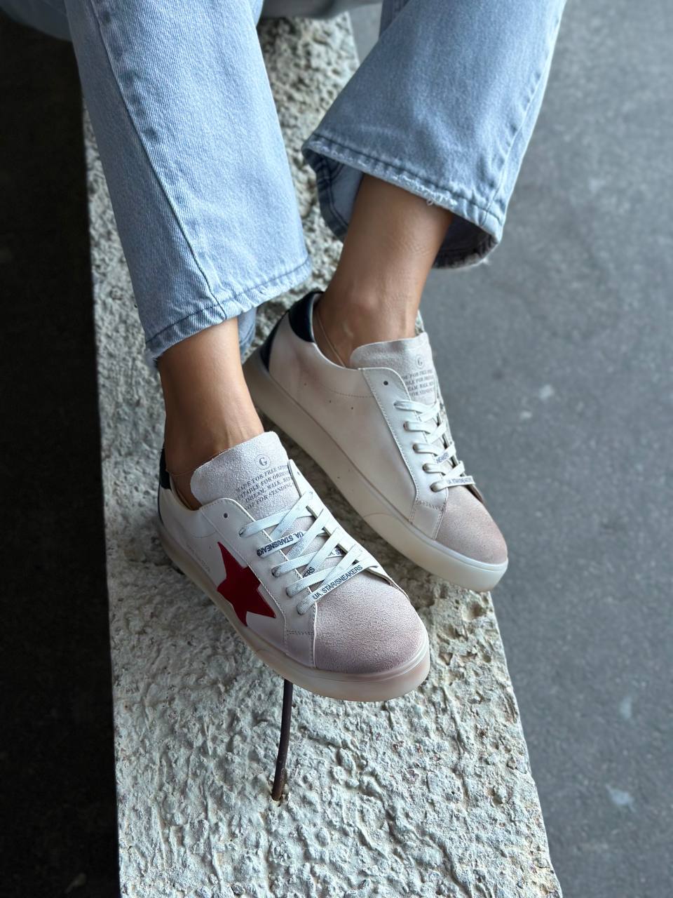 Women’s Beige & Black Leather and Suede Sneakers – Model 9418-1