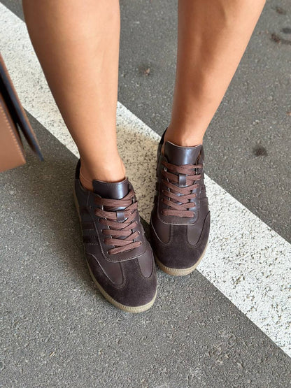 Women’s Chocolate Leather Sneakers with Suede Stripes – Model 6300-9